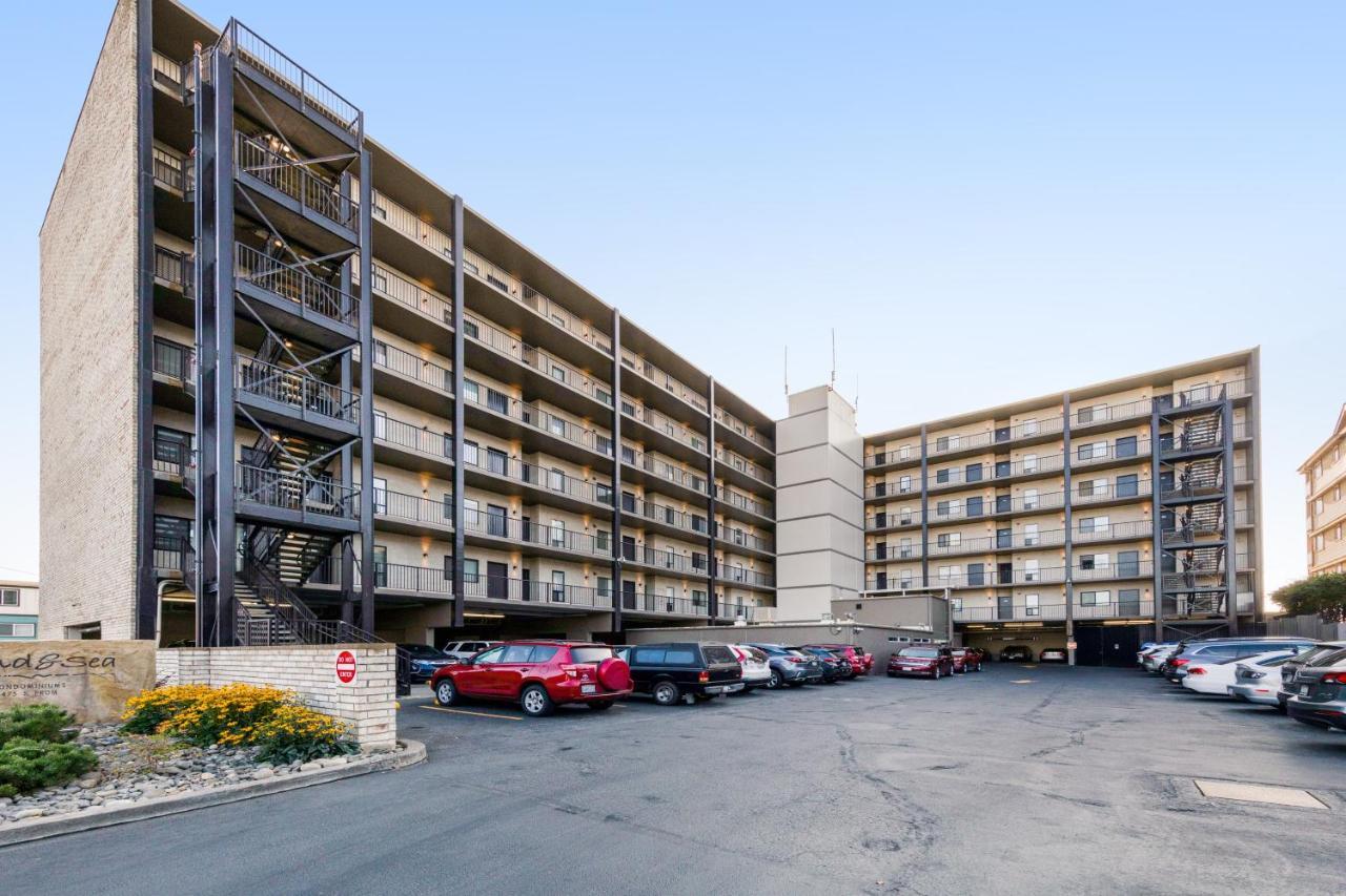 Sand & Sea: The Columbia Apartment Seaside Exterior foto