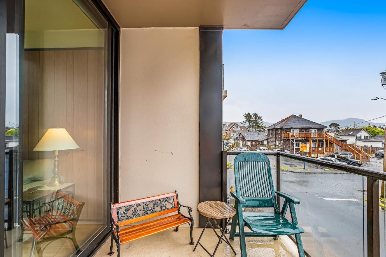 Sand & Sea: The Columbia Apartment Seaside Exterior foto